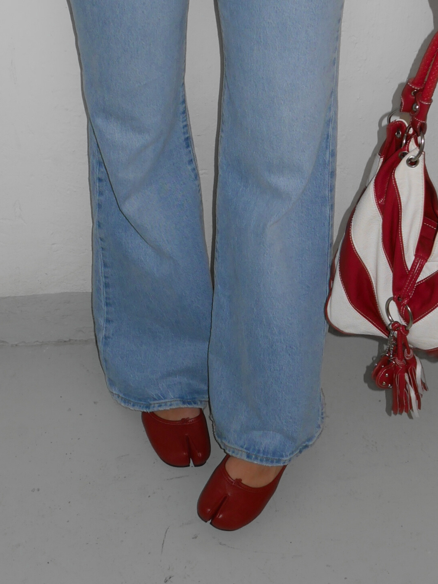 split toe ballerina flats