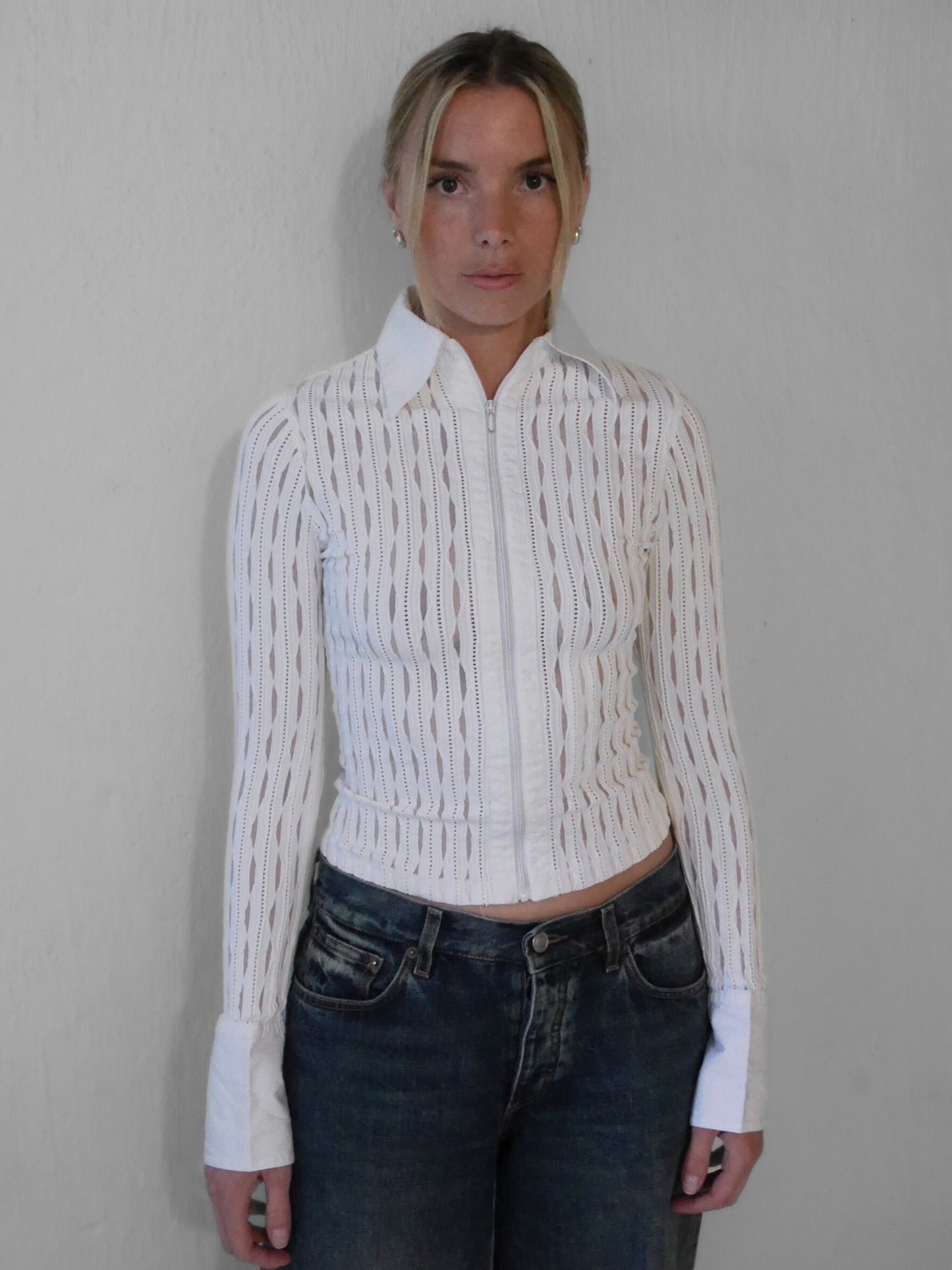 fitted zip-up top