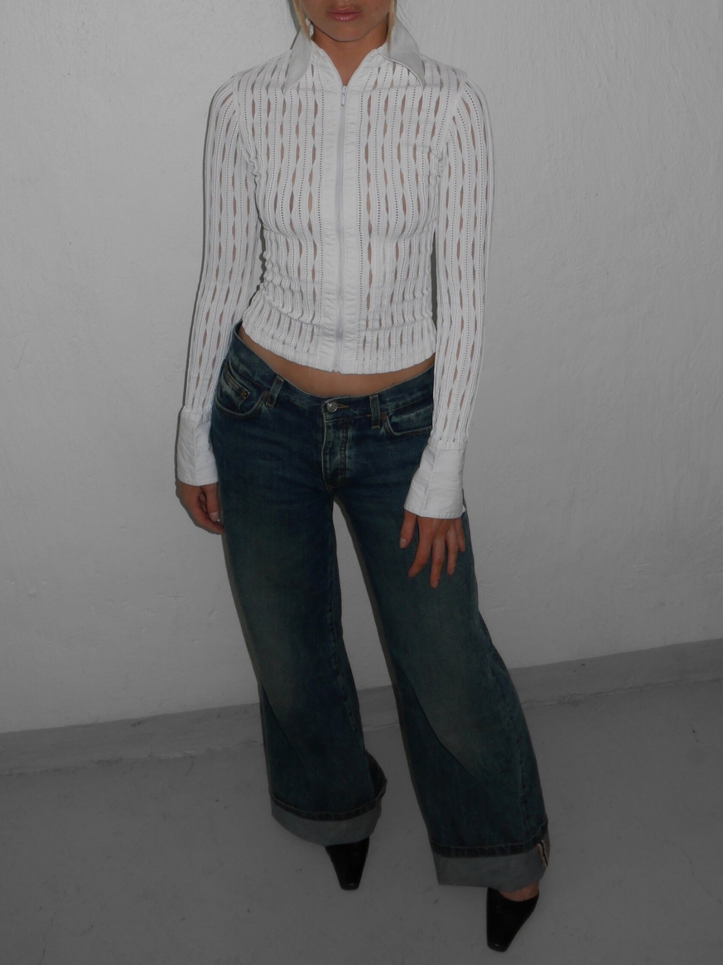 fitted zip-up top