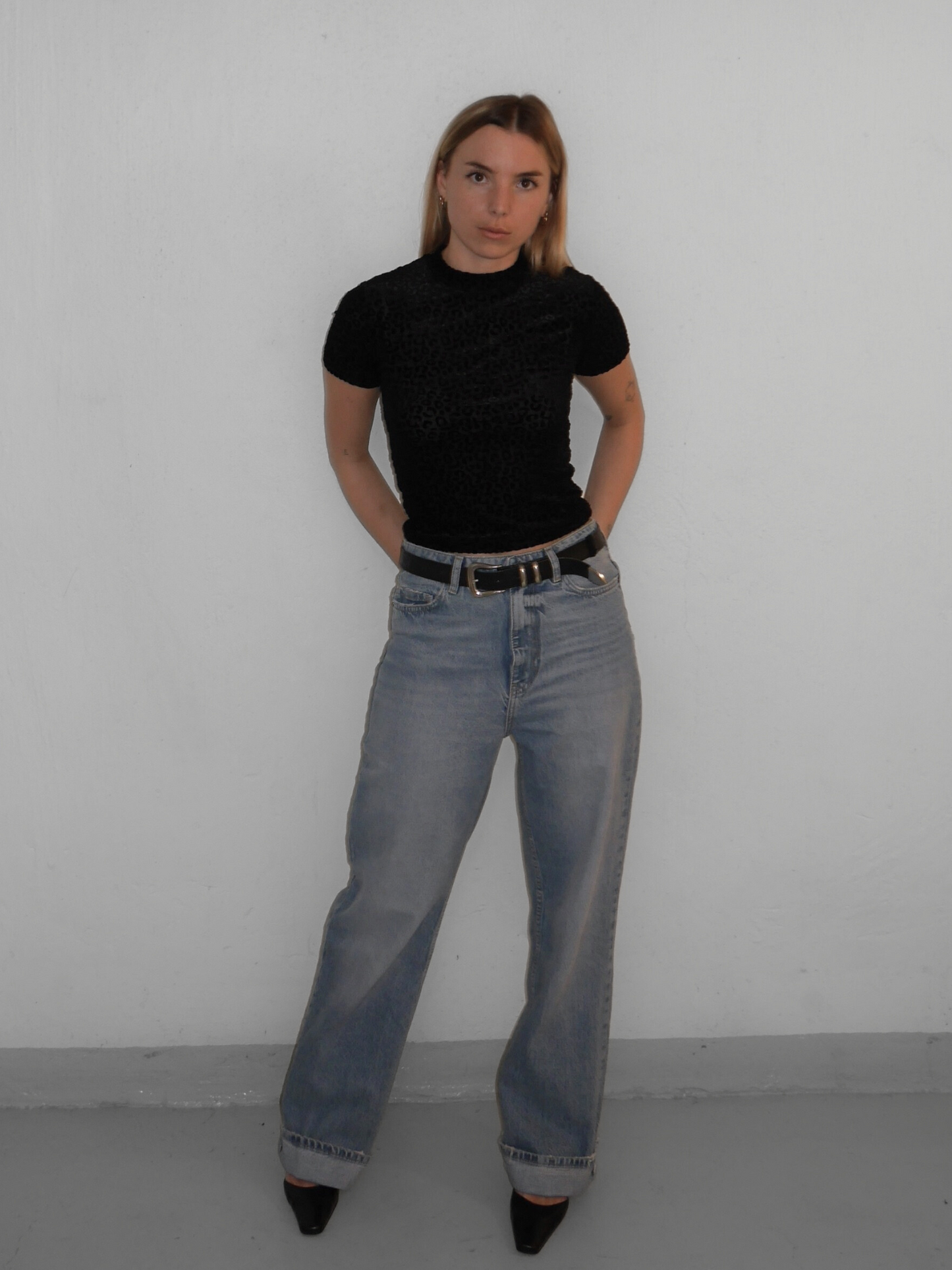velvety leo top